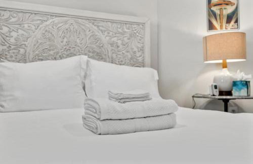 Classy Central DC Bloomingdale 1-BR Getaway - Foto 13