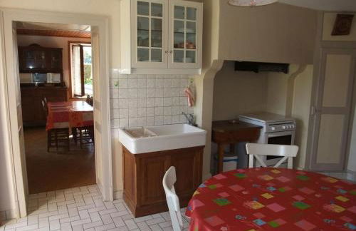 Gîte calme à Fougerolles, idéal pour familles - FR-1-583-456 - Foto 11