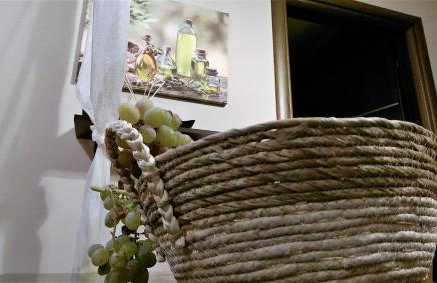 Maria's Rose Garden - Photo 2