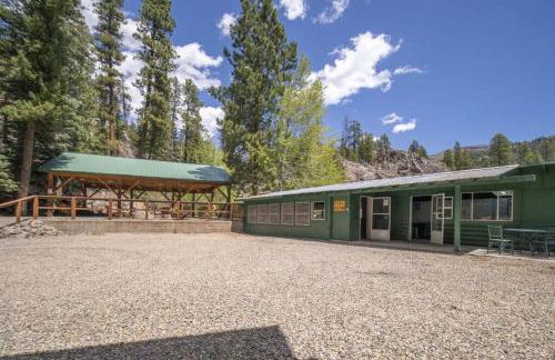 The Sophia Cabin #3 at Blue Spruce RV Park & Cabins - Foto 24