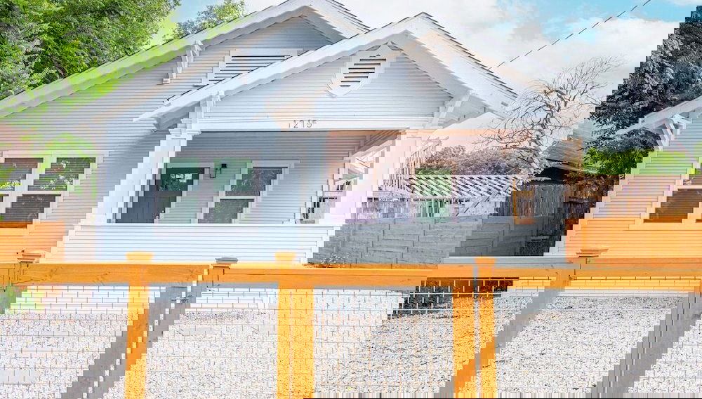 Stunning Elegance 4br/2.5 BA Near Vibrant Downtown - Foto 1, Imagen principal