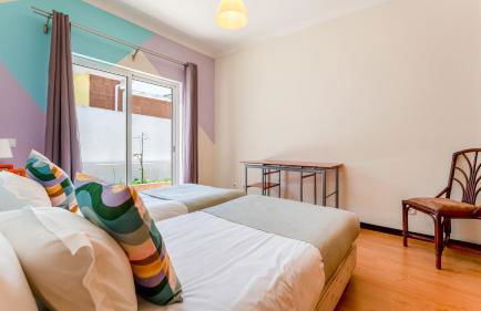 Bright 3BDR House with Pool by Lovelystay - Foto 15