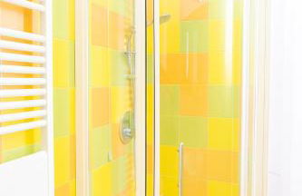 Zen Garden House - in front of the metro - Photo 16