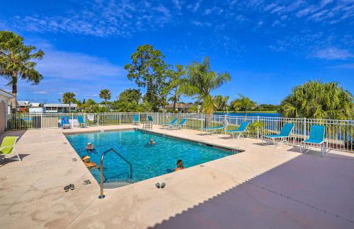 The Shell House in Titusville Pool, Golf Access - Foto 25