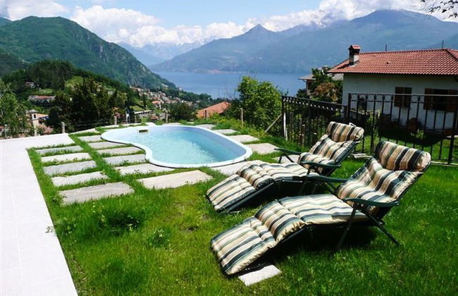 Clubhouse With 4 Bedrooms and 2 Bathrooms - Foto 1