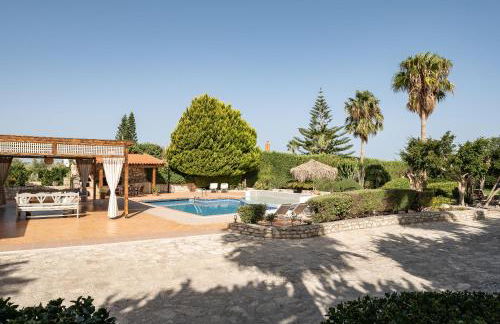 Agnes Villa, Unrivalled Living with Private Pool, By ThinkVilla - Foto 9