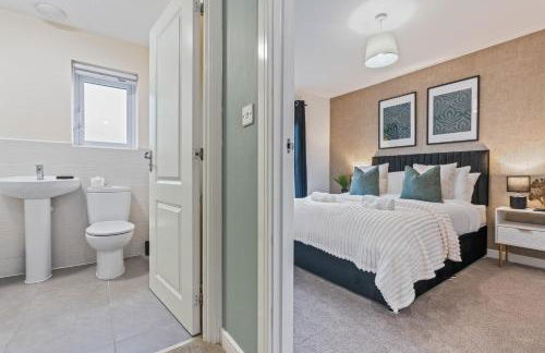 Spacious 4-Bed Home Near Cribbs & Bristol - Foto 18