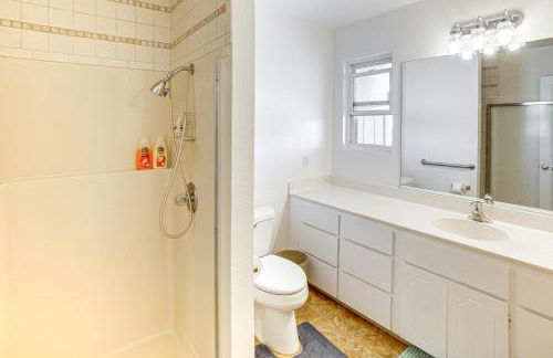 Steps to Clear Lake Hot Tub Haven in NorCal! - Foto 15