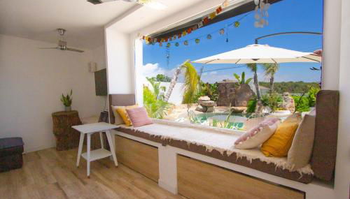 Tropical Oasis Costa Dorada with private pool - Foto 2