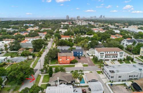 SoHo Serenity - Amazing Home with Private Pool & Hot Tub, SoHo District - Foto 78