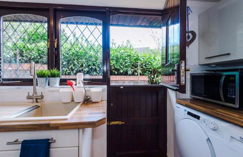 Spacious 4-Bed House Near Wigan Warrington - Foto 25