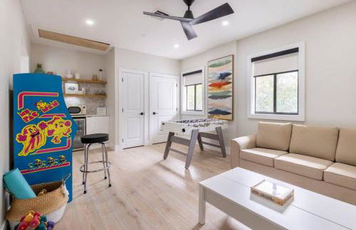 Modern Beach Home, Family Friendly, Heated Pool - Foto 28