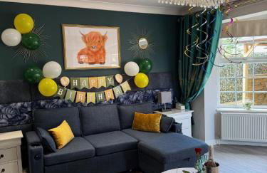 FINN VILLAGE "Raspberry Cottage" Private Garden, 6-seater HOT TUB, Firepit & Pizza Stove - Foto 38