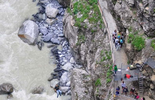 Canyon Swing in Glacier Canyon - Photo 4