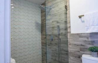 Five BR - Sleeps 10! Steps from French Quarter - Foto 42