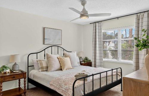 Coastal Paradise Condo Steps To Crescent Beach - Foto 3