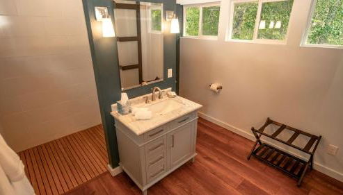 Deluxe Yurt Rental Ideal for Glamping near Austin - Foto 5