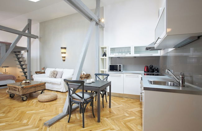 Wenceslas Square Residence - Photo 51