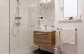 Villa Jure with Heated Pool, Sauna, Tennis Court & Mini Golf - Foto 65