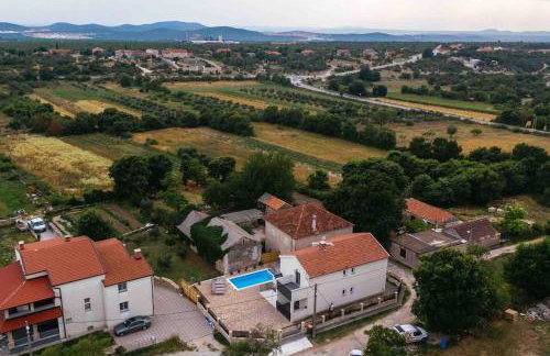 Holiday Home Sofia - quiet village&quick highway close to Biograd na Moru and Zadar - Photo 3