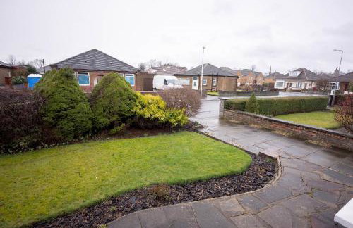 Spacious Home 10 mins to Airport & Braehead - Pass the Keys - Foto 37