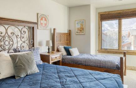 Blue Skies Lakeside Family-friendly Getaway w/ Hot Tub & BBQ - Foto 40