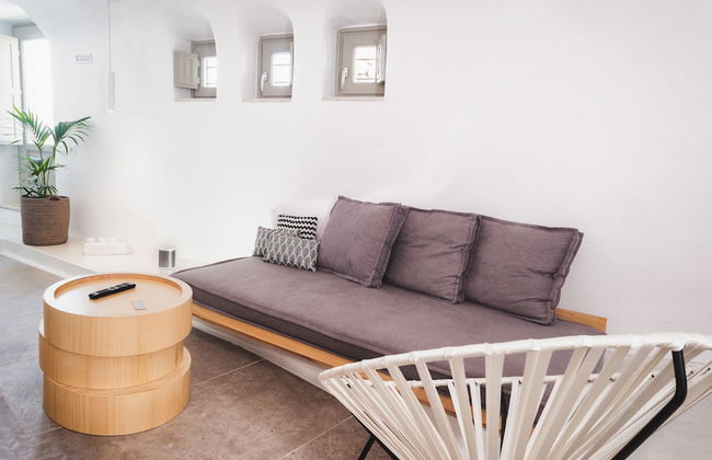 Santorini Soul Villas - Photo 29