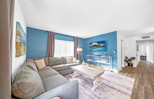 Palm Wave Stays - Designer's Stay - Sleeps 10 - Foto 16