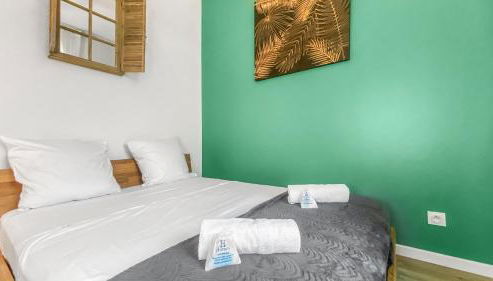 CALYPSO - Hypercentre - Proche Gare & Tram - Balcon - Wifi - Foto 3