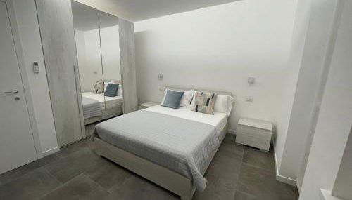 IseoLakeRental - Casa Il Nido - Photo 4, wardrobe