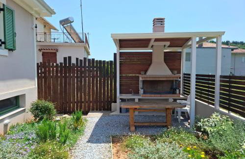 Traditional Lazarata House - Photo 24