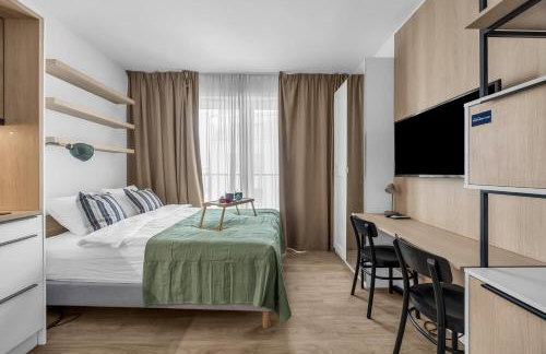 Praga Studio with Air-Con - 140m Metro, near PGE Narodowy Stadium - by Rentujemy - Foto 8