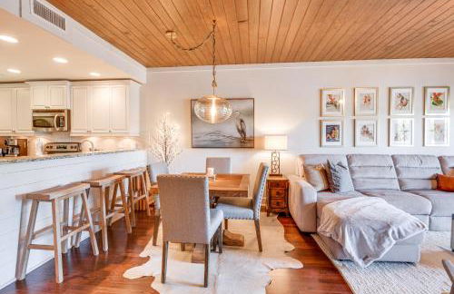 Balcony and Community Perks Lake Martin Condo! - Foto 8