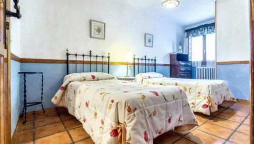 House with Jacuzzi and Mountain Views in Noguericas - Foto 4