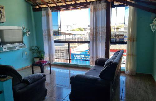 Lindo Apartamento, WiFi Rápido, 2 Banheiros, Suíte, Sala Confortável, Cozinha Completa, Microondas, Entrada Privativa, Perto do Shopping Pátio Matosinhos, 5 min do Centro Histórico - Foto 29