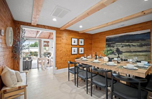 10min to NRG | Hot tub | Sauna | Firepit | 4br 3ba - Foto 18