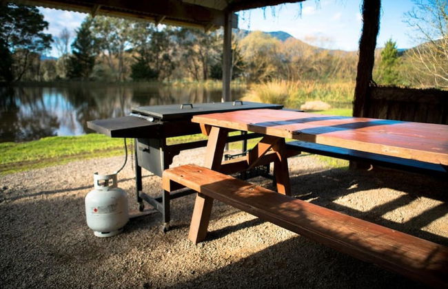 Sanctuary Park Cottages - Photo 52