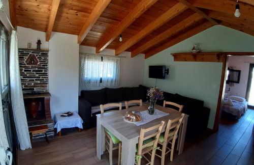 Traditional house in Akamatra square - Photo 21