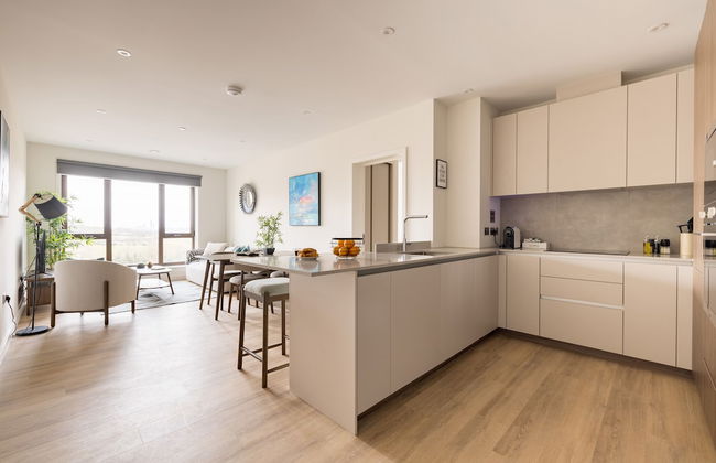 London Greenford by Charles Hope - Foto 23