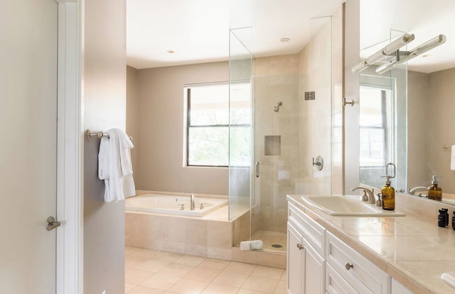 Ivory I By Avantstay Modern Home w/ Stunning Views Close To Old Town - Foto 42