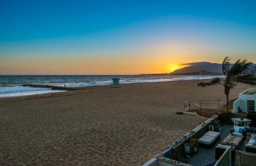 Luxury Modern Designer Beach House on Sand w/ Pool - Foto 34