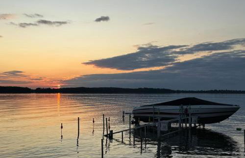 WOHLFÜHLBOOT Hausboot - Festlieger in der Marina Zaue am Schwielochsee - incl Stand Up Board - Foto 4