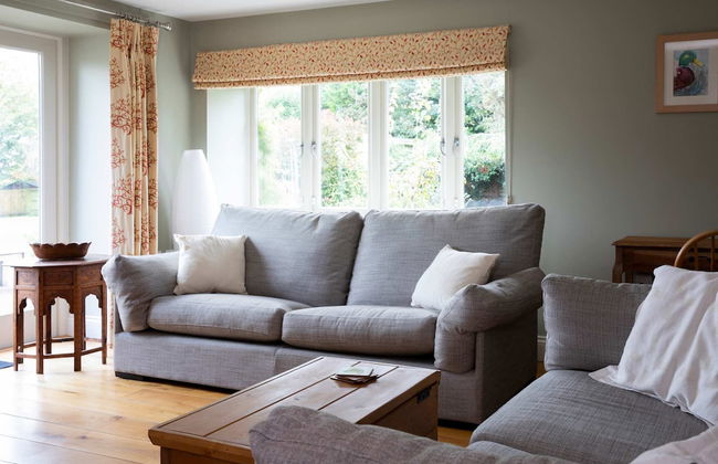 Charming Cottage for 10 in Heart of South Downs - Foto 17