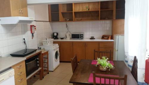 Silveira's Home - Photo 3