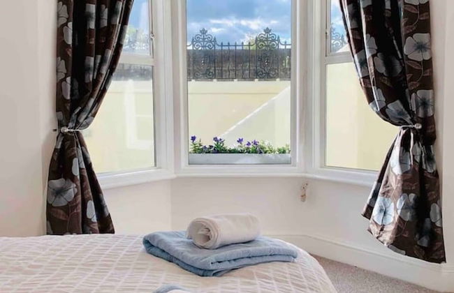 Beachfront Retreat With Panoramic Views Of The Bay - Foto 4