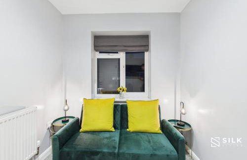 Refurbished 4-Bed, Open-Plan Living, Sleeps 10 - Foto 2