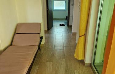 Yellow Cube Holiday Apartments - Foto 10