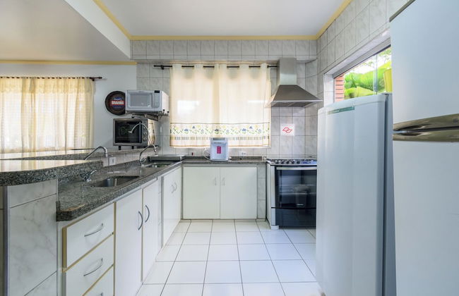 Casa piscina e lazer 50m praia Lagoinha - Foto 10