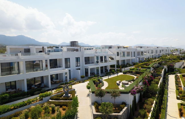 Charming 2 Bedroom Garden Suite Getaway - Photo 43