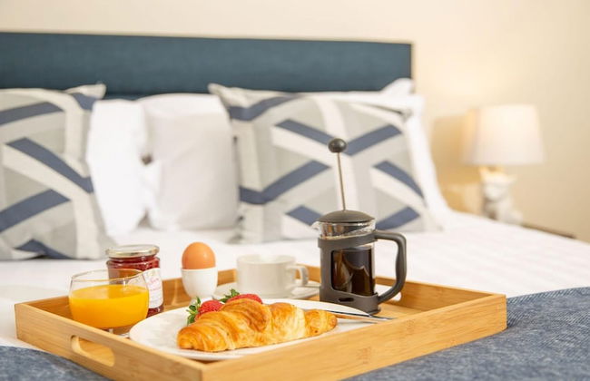 Queens Townhouse - 3 Bedrooms - Pets - Parking - Foto 16